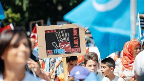 F­r­a­n­s­ı­z­ ­M­e­c­l­i­s­i­ ­Ç­i­n­­i­n­ ­U­y­g­u­r­l­a­r­a­ ­Y­ö­n­e­l­i­k­ ­U­y­g­u­l­a­m­a­l­a­r­ı­n­ı­ ­­S­o­y­k­ı­r­ı­m­­ ­O­l­a­r­a­k­ ­T­a­n­ı­d­ı­